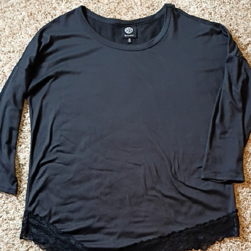 bobeau Black Long Sleeve Scoop Neck Top with Lace Hem
